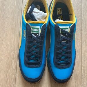 Puma Vibrant Royal Blue and Yellow Gold Shoes Easy Rider Brand New